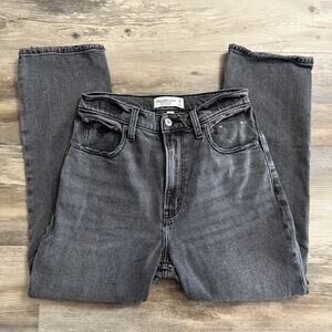 Abercrombie & Fitch Ultra High Rise Ankle Straight Jeans – Size 26 (2S)